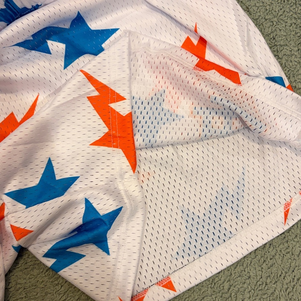NEW Eric Emanuel x Bape Men’s 1:1 White Mesh Athletic Shorts sz Medium - Picture 4 of 7